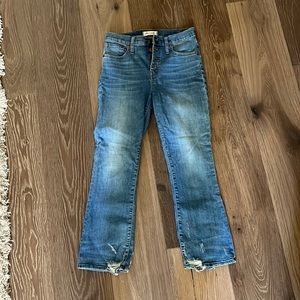 Madewell Cali Demi-Boot cut jeans with distressed hem size 26